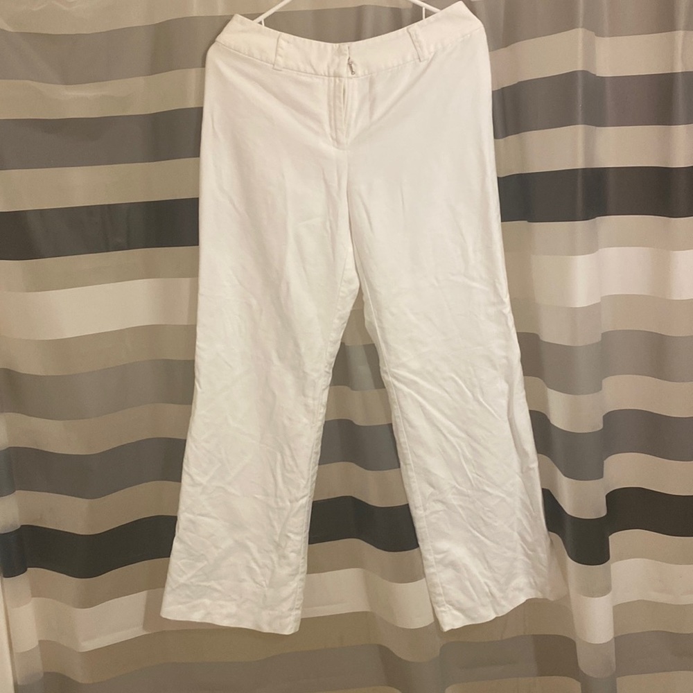 White lightweight pants with lining by Jones New York